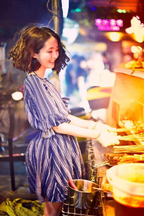 爆料烧烤西施视频大全,一场视觉盛宴的惊艳呈现 第1张 爆料烧烤西施视频大全,一场视觉盛宴的惊艳呈现 第1张